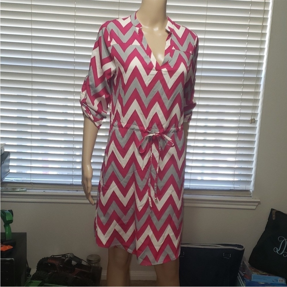 Tacera Mod Zig Zag Pattern Shirt Dress Drawstring Waist sz Small Cuff Sleeves